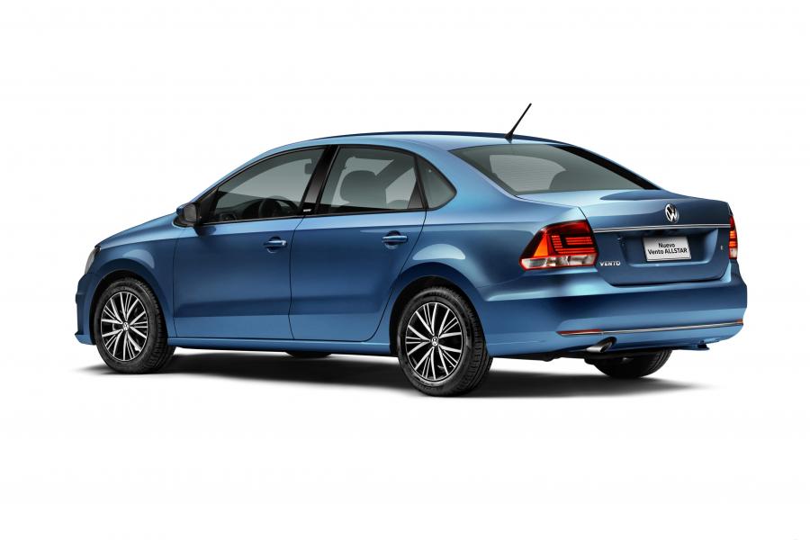  Volkswagen Vento Allstar 2016 года  (MX) (фото 10 из 10)